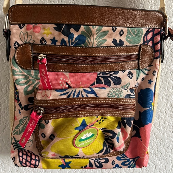 Lily Bloom Colorful Crossbody Bag - Picture 7 of 12